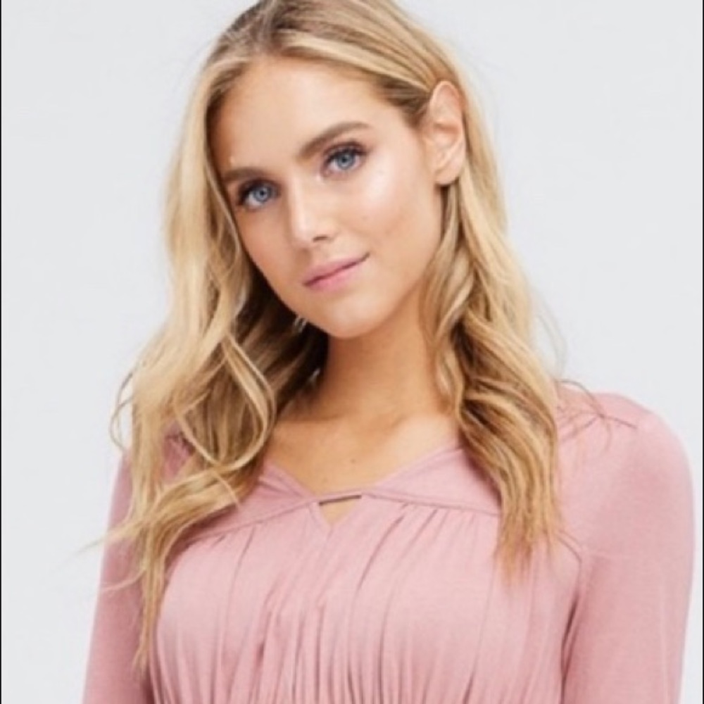 NWT mauve shirring blouse